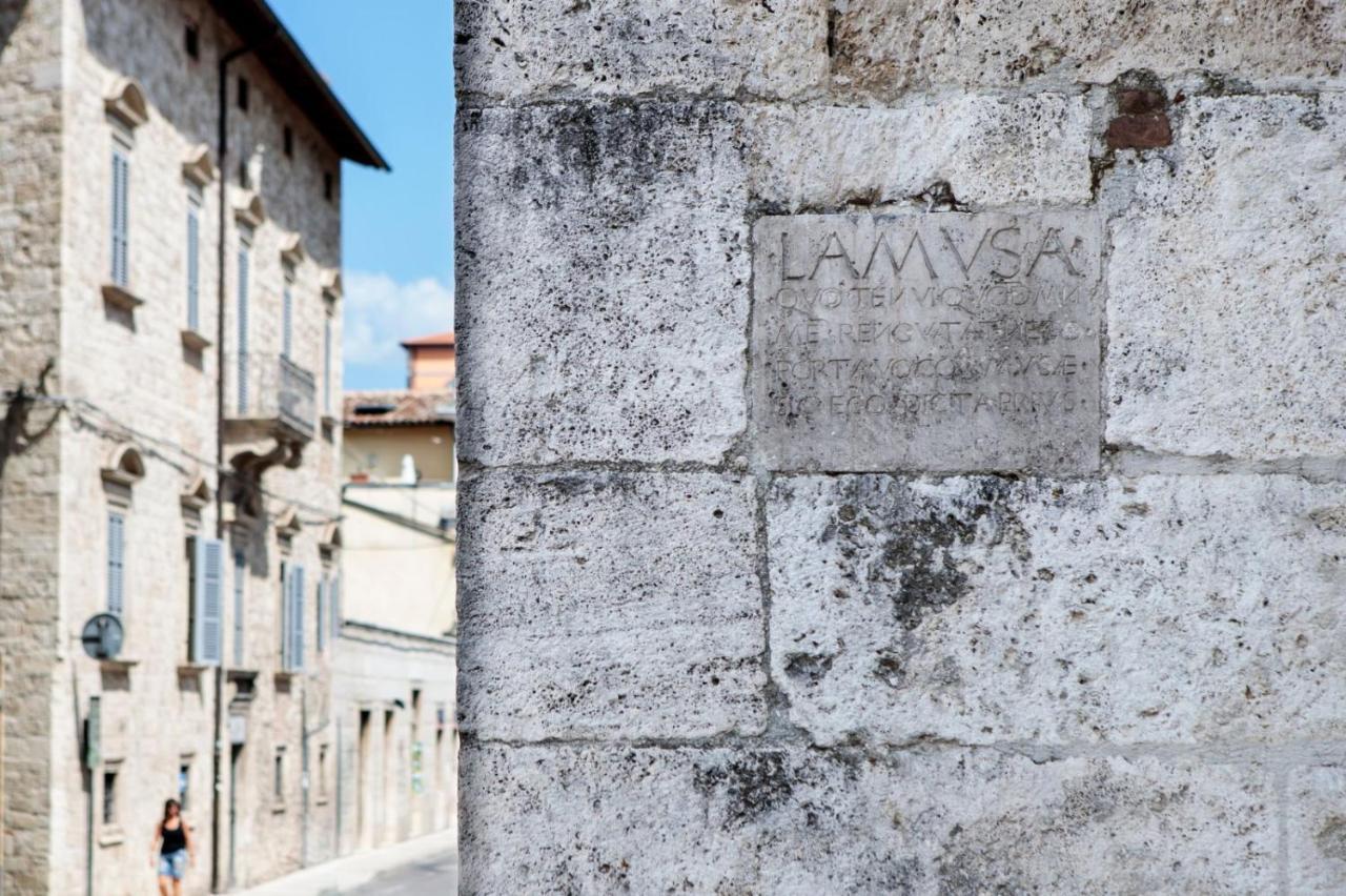 Porta Della Musa Ascoli Piceno Buitenkant foto