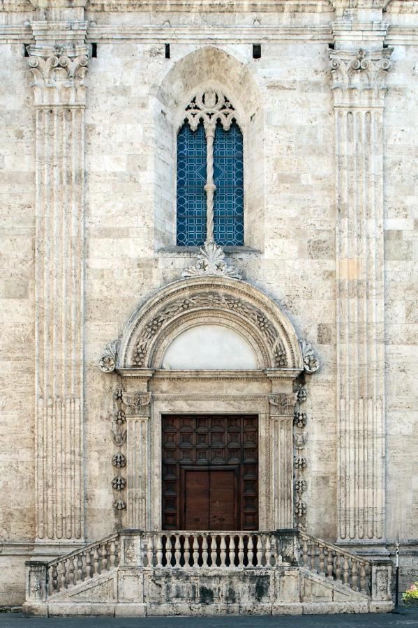 Porta Della Musa Ascoli Piceno Buitenkant foto